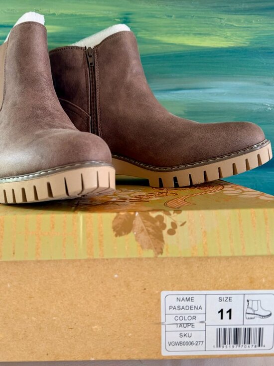 VERY G Shoes - Very G Pasadena Chelsea Bootie | Taupe | Size 11 | Never Worn